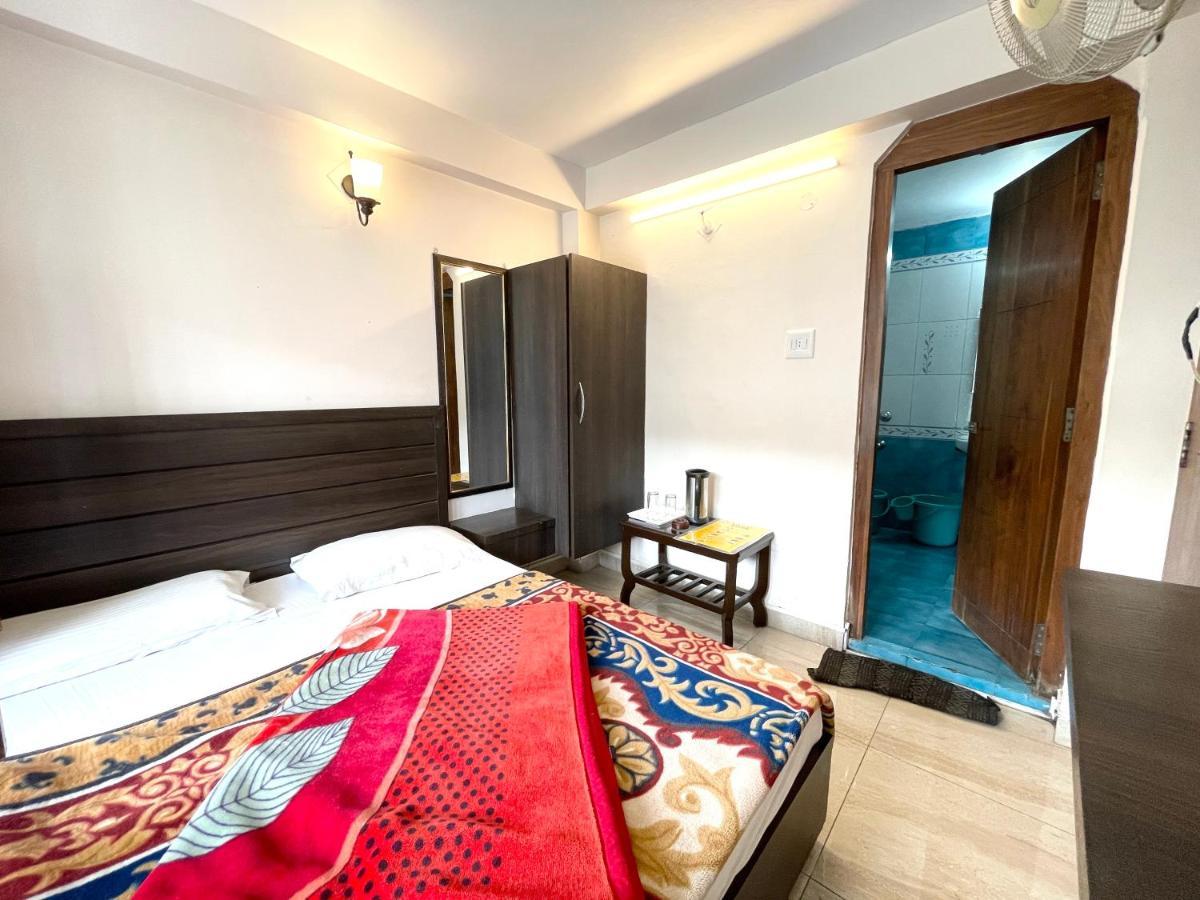 Hotel Prince ! Nainital Mall Road-Prime-Location In-Front-Of-Naini-Lake Hygiene-And-Spacious-Room Esterno foto